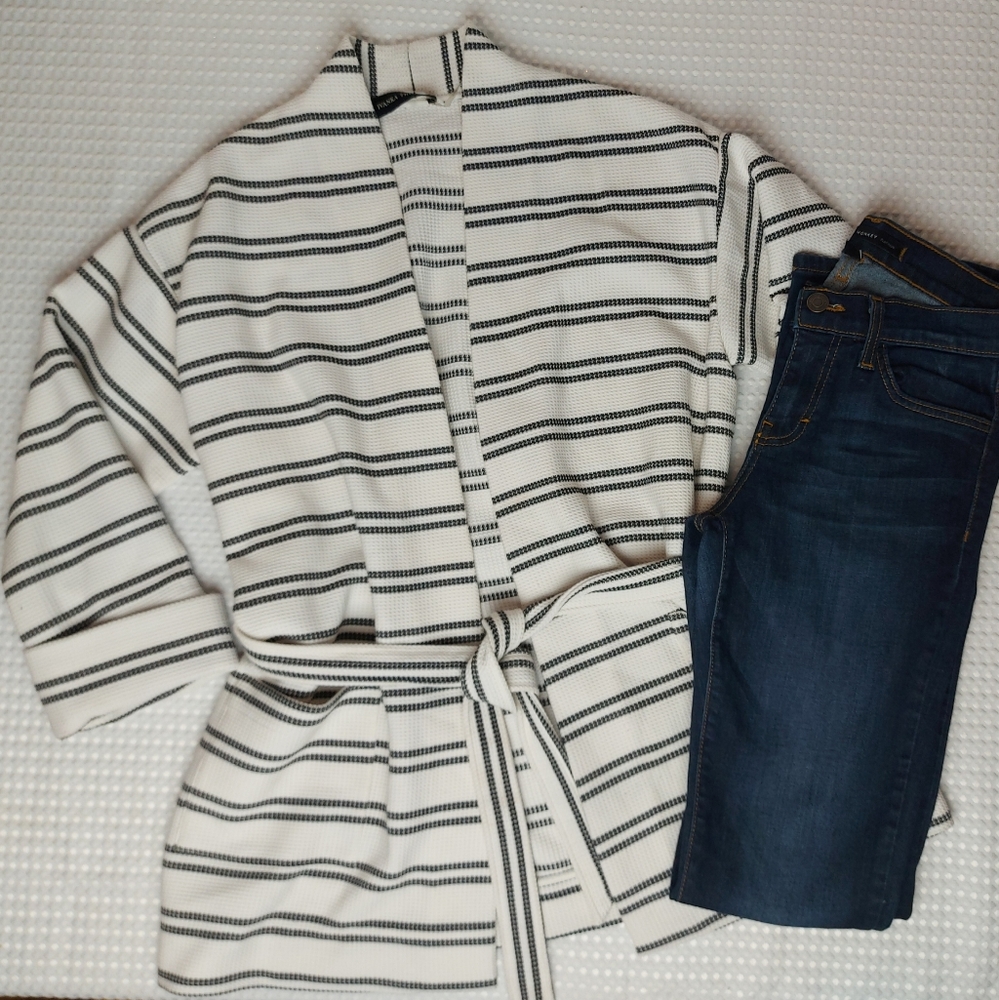 Ivanka Trump Oversized Open Front Cardigan Size 2